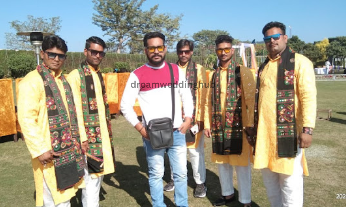DHOL WALE